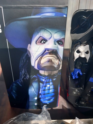 Wwe slam stars - wwe, collectible