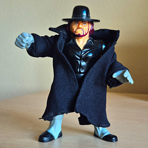 Wwf haspro undertaker - wwf,